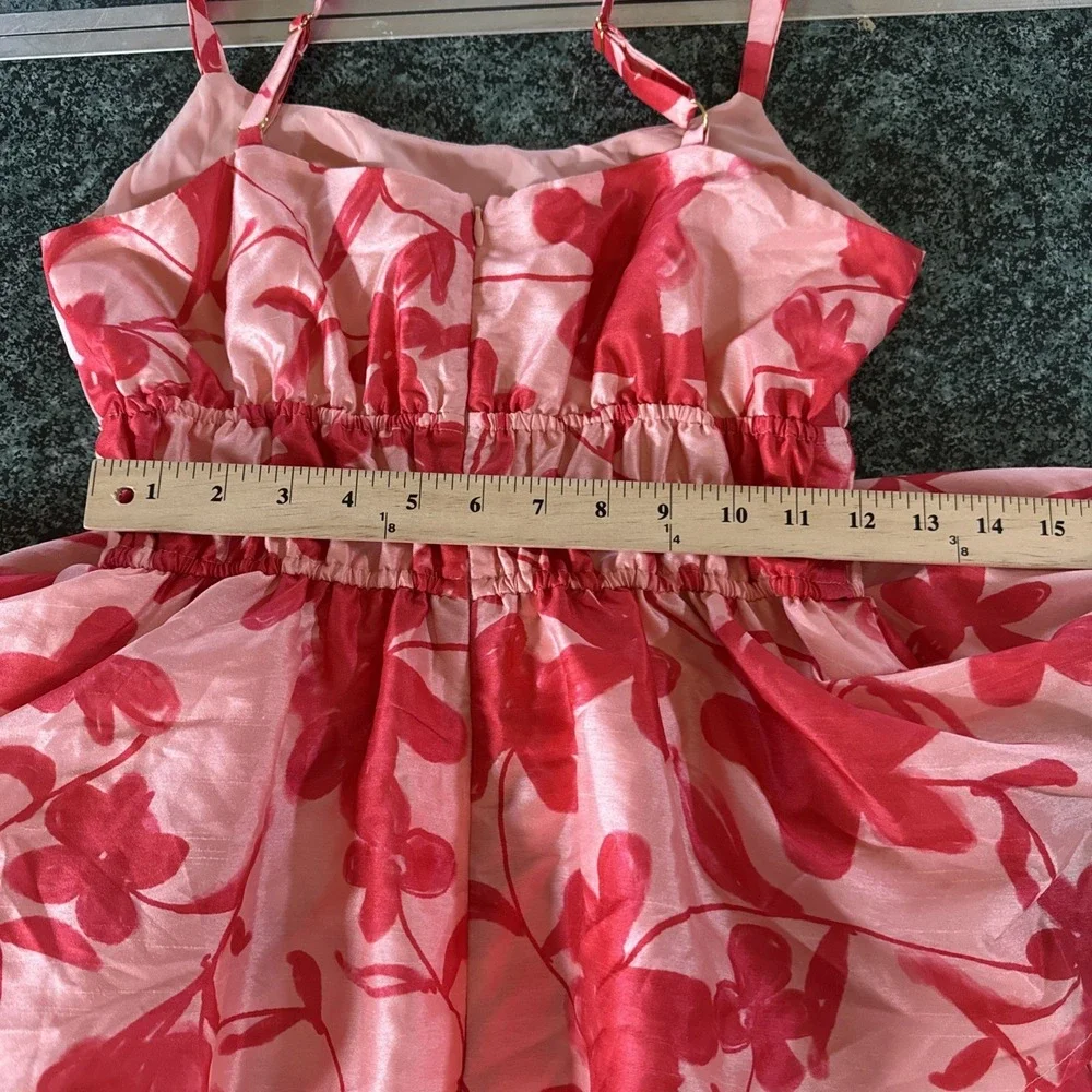 Hutch desirae floral